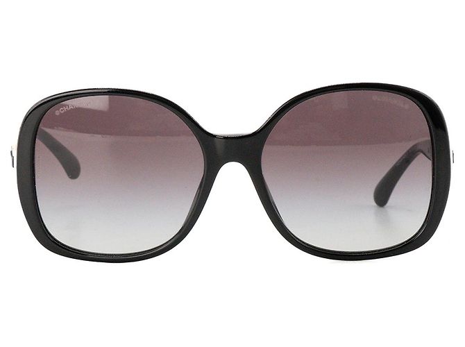 CHANEL - Óculos de sol Chanel em plástico e couro preto e dourado - vista 2