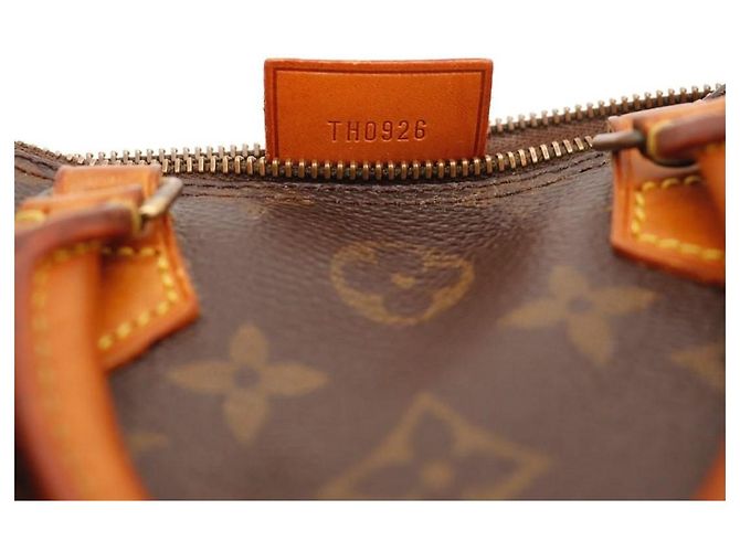Sac à main Louis Vuitton Speedy Nano Monogram Canvas Marron Monogramme - vue 9