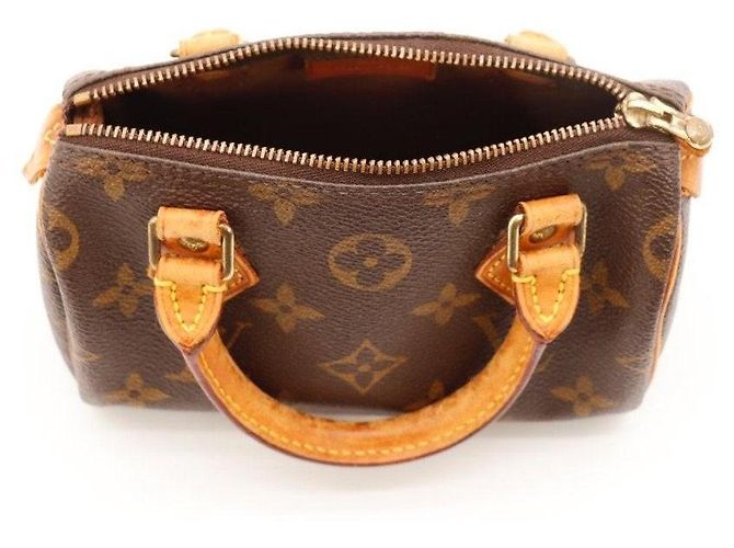 Bolso Louis Vuitton Speedy Nano Monogram Canvas Castaño Monograma - vista 7