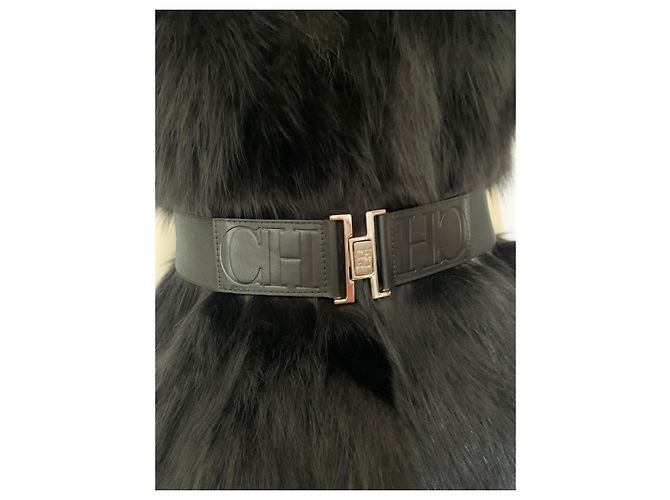 Chaleco de pelo negro Carolina Herrera con cinturón - vista 10