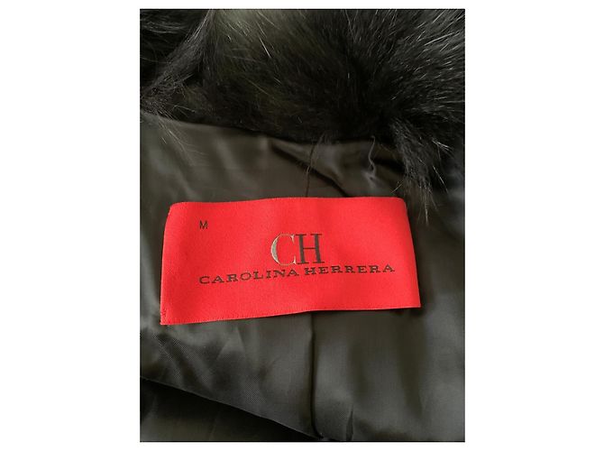 Chaleco de pelo negro Carolina Herrera con cinturón - vista 6
