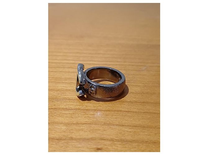 Coco Crush Anello Chanel Logo CC Smalto D'oro Grigio Giallo - vista 5