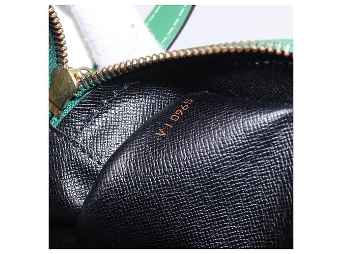 LOUIS VUITTON Epi Jeune Fille MM Shoulder Bag Green M52154 LV - vista 11