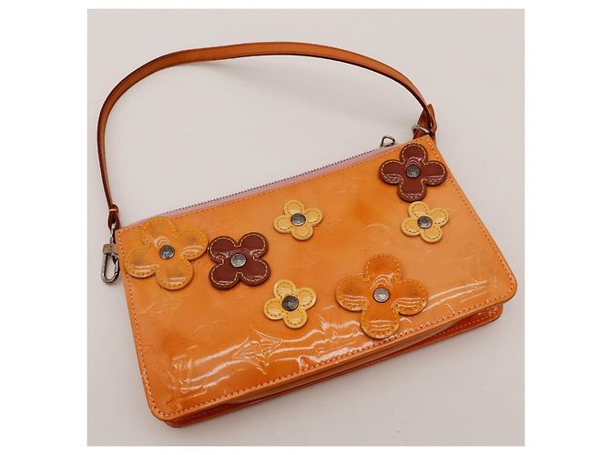 Louis Vuitton Monogram Vernis Murakami Cherry Blossom Pochette Marron Orange Jaune - vue 6