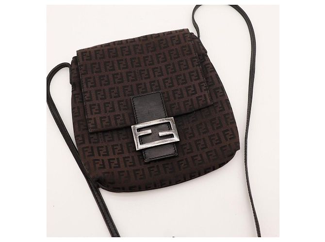 Bolsa de Ombro Fendi Zucca Canvas Marrom - vista 6