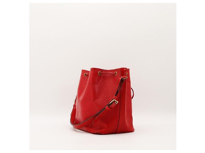 Bolso bucket Louis Vuitton Epi Noe Roja - vista 4