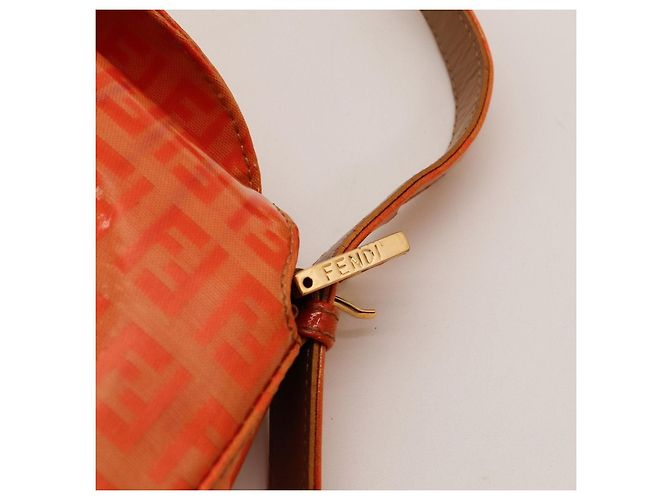 Sac à épaule Fendi motif Zucca Orange - vue 7