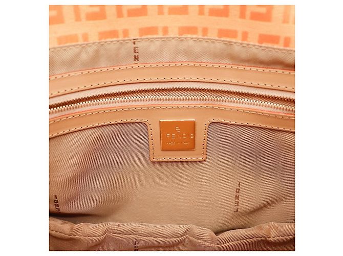 Bolsa Fendi Zucca Baguette Laranja - vista 7