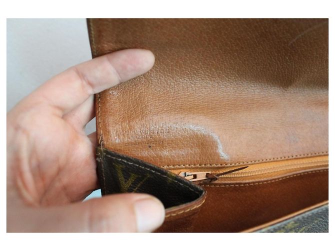 Louis Vuitton Pochette Florentine Monogram Castaño Monograma - vista 7