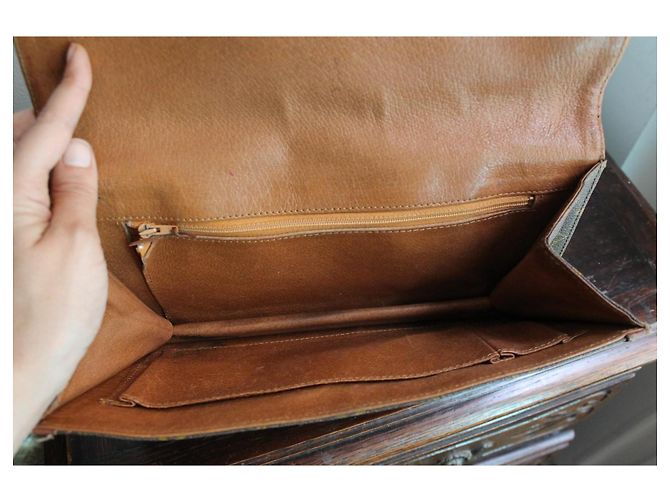 Louis Vuitton Pochette Florentine Monogram Castaño Monograma - vista 9