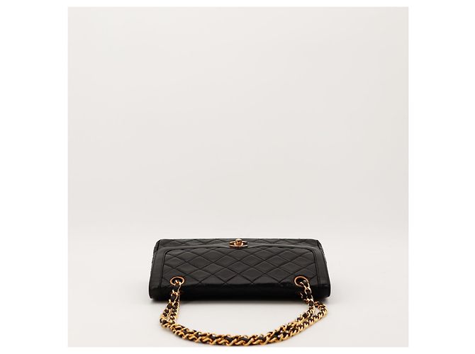 Chanel Classic Flap Bag Medium Schwarz - Ansicht 5