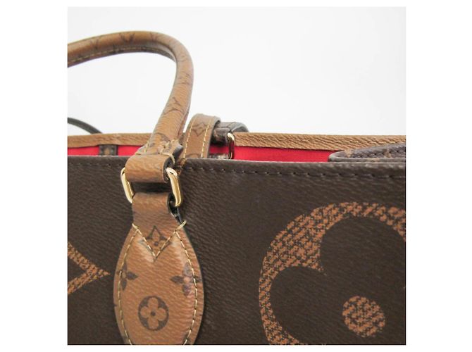 Louis Vuitton Monogram Reverse On The Go GM M45320 Tote Bag Braun Beige - Ansicht 10