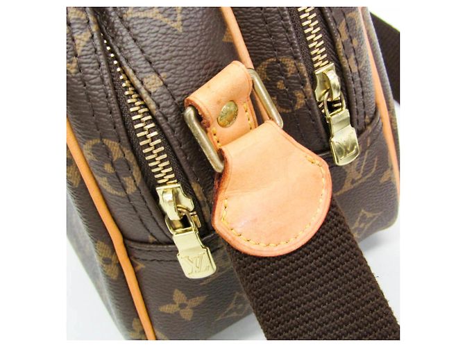 Borsa a tracolla Louis Vuitton Monogram Reporter PM M45254 da donna Marrone - vista 9