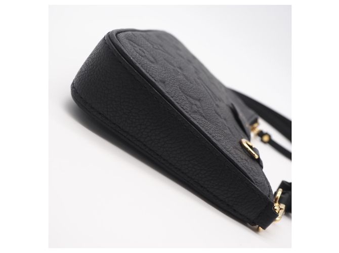 Louis Vuitton Monogram Empreinte Easy Pouch Noir Schwarz - Ansicht 10