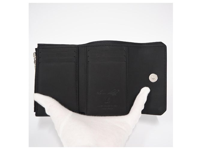 Louis Vuitton Millesime Calf Leather Georges Wallet Black - vista 11