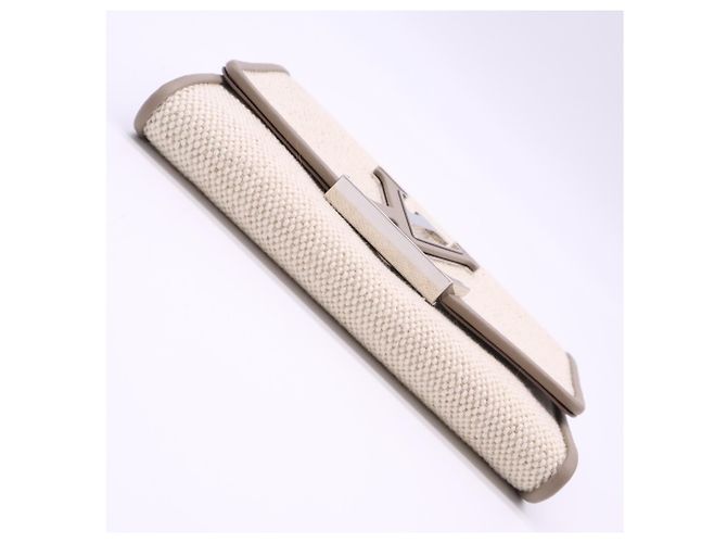 Louis Vuitton Portefeuille Capucines Compact Tri-fold Wallet Beige Taupe - view 8