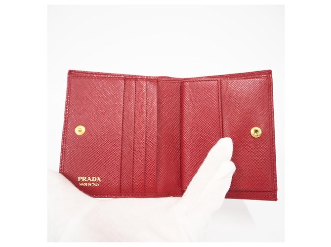 PRADA Bi-fold Geldbörse aus Saffiano-Leder mit Logo Rot - Ansicht 9