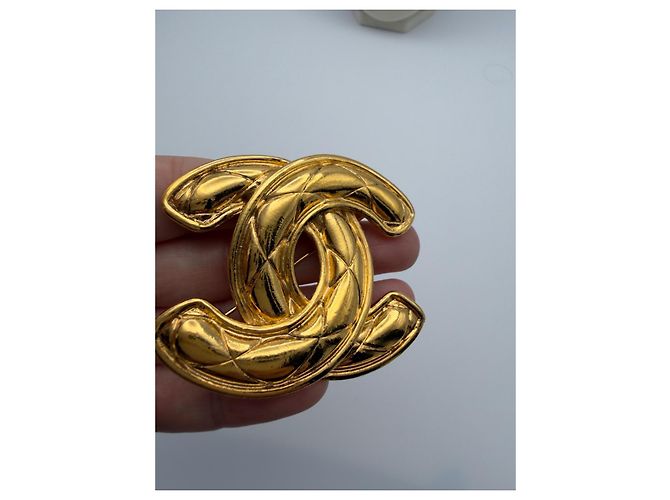 Chanel CC Steppbroche Gold Golden - Ansicht 2