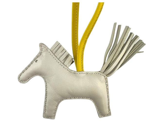 Hermès HERMES Rodeo Robeo 24 PM Charm Marrone Bianco Crudo - vista 3