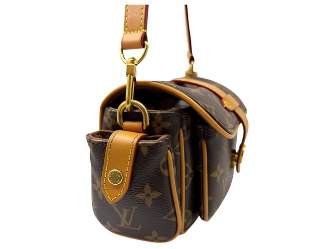 Bolsa de Ombro Louis Vuitton Monogram Archive Marrom Monograma - vista 5