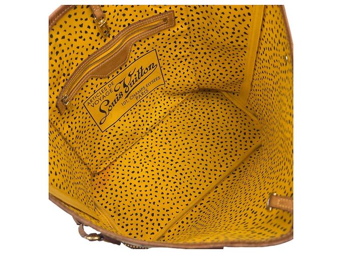 Sac cabas Louis Vuitton Neverfull MM Marron Jaune Monogramme - vue 14