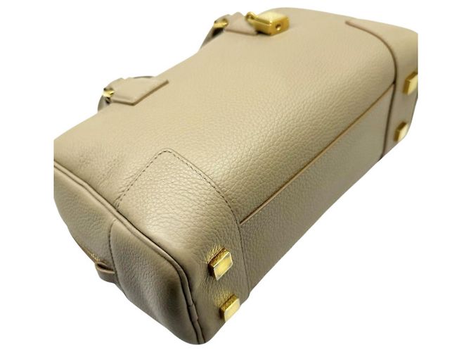 Borsa Loewe Amazona 23 in pelle di vitello grana morbida Beige Sabbia - vista 8