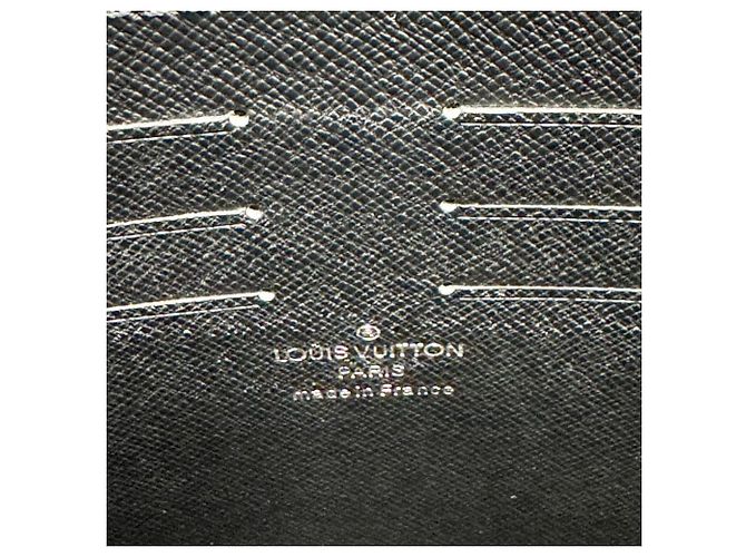 Louis Vuitton Pochette Voyage MM Clutch Bag Marrone Nero Monogramma - vista 14
