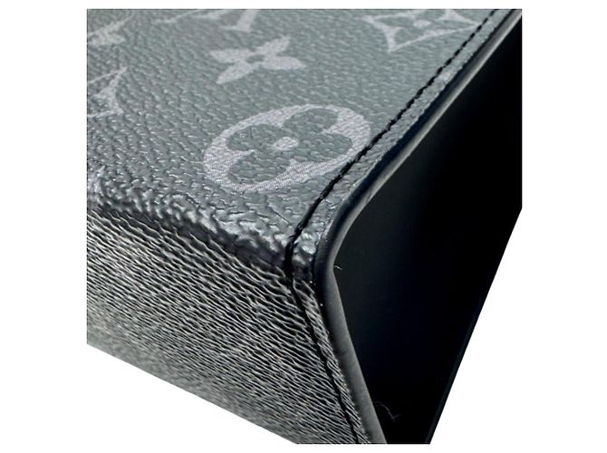 Louis Vuitton Pochette Voyage MM Clutch Bag Marrone Nero Monogramma - vista 7