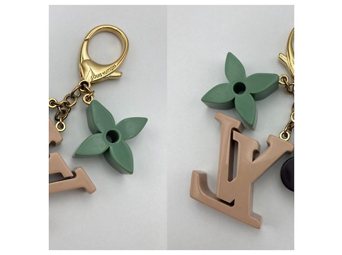 Louis Vuitton Bijou Sac Playtime Charm Keychain Rosa Porpora - vista 2