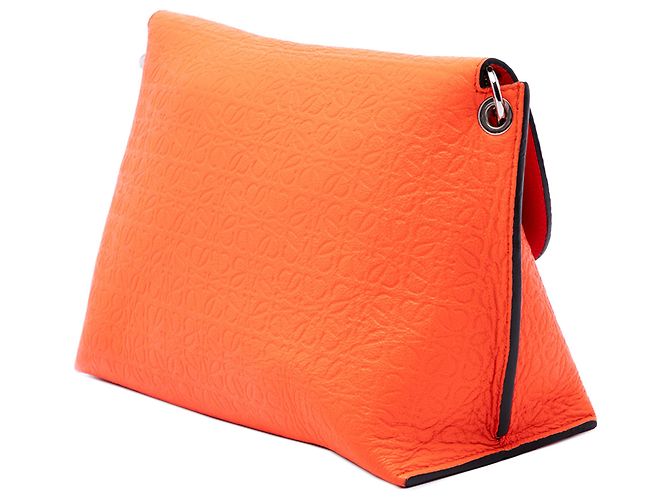 Borsa a tracolla Repeat Avenue in pelle arancione con Anagram in rilievo LOEWE - vista 2