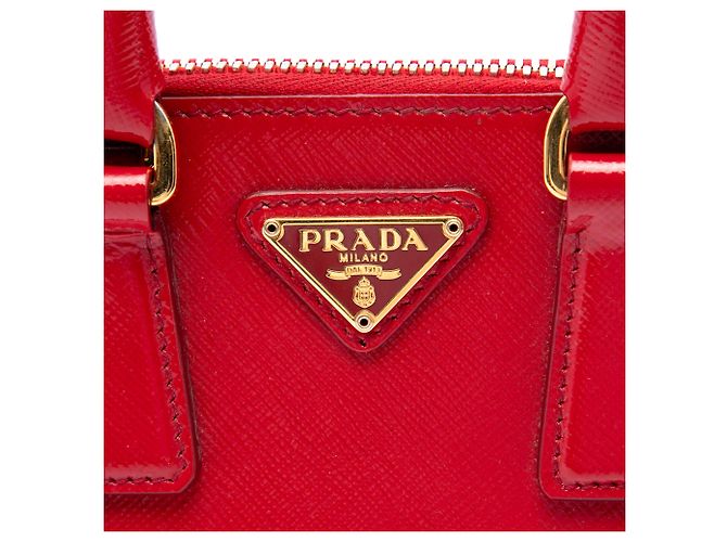 Prada Mini Promenade Satchel aus rotem Saffiano Vernice - Ansicht 5