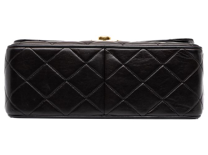 Chanel Black XL CC Quilted Lambskin Square Single Flap Preto - vista 3