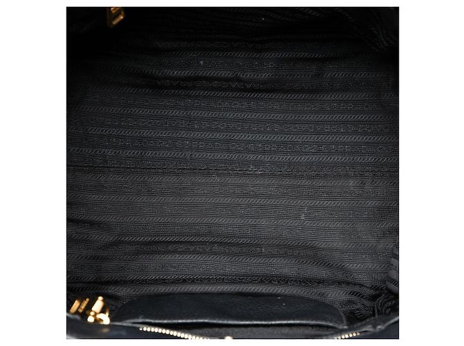 Prada Black Vitello Daino Convertible Tote mit Fronttasche Schwarz - Ansicht 4