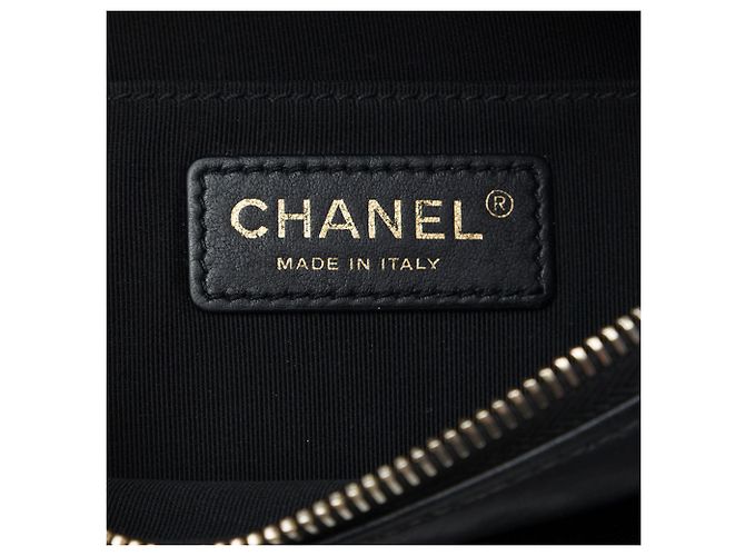 Sac Chanel Classic Bi Waist Bag en agneau matelassé noir - vue 5