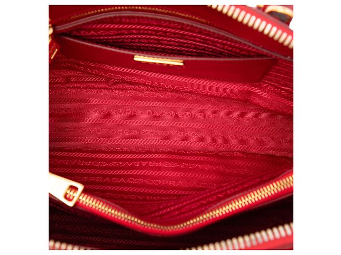 Sac à main Prada Promenade Medium en Saffiano Vernice rouge - vue 4