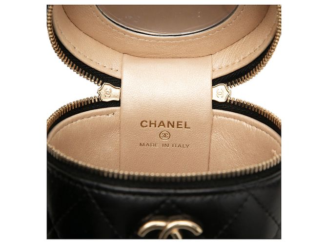 Mini Vanity Case Chanel in Lambskin Matelassé Nero con Manico Arricciato - vista 5
