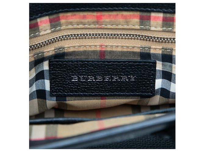 Borsa Satchel Banner Burberry in vitello grana naturale nera con occhielli per neonati - vista 5