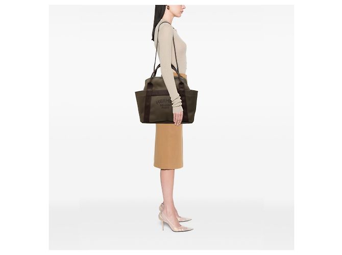 Hermès Brown Toile Sac de Pansage Grooming Bag Castaño Caqui - vista 6