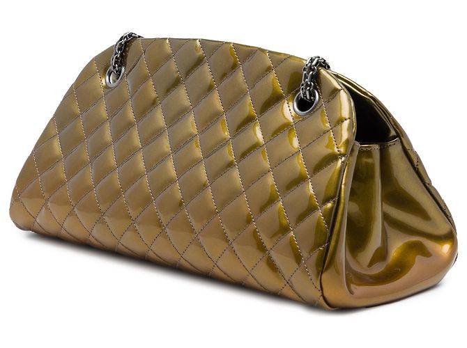 Borsa Bowling Chanel Just Mademoiselle Medium in vernice Ombré Dorata - vista 2