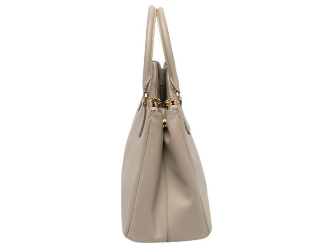 Prada Bolsa Galleria Double Zip Medium em couro Saffiano Cinza Marrom - vista 7