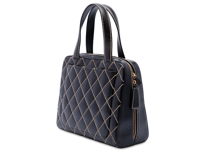 Sac à main Chanel Black CC Lambskin Wild Stitch Noir - vue 2