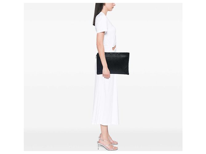 Bottega Veneta Document Case Medium aus Nappa Intrecciato Schwarz - Ansicht 5