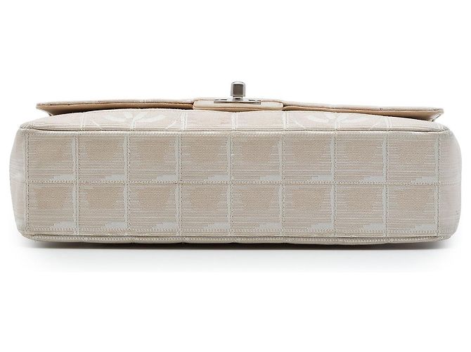 Chanel Beige New Travel Line Medium Nylon Single Flap Bege - vista 3