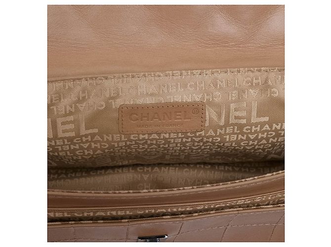 Chanel Brown Quilted Lambskin Mademoiselle Lock Accordion Flap - vista 4