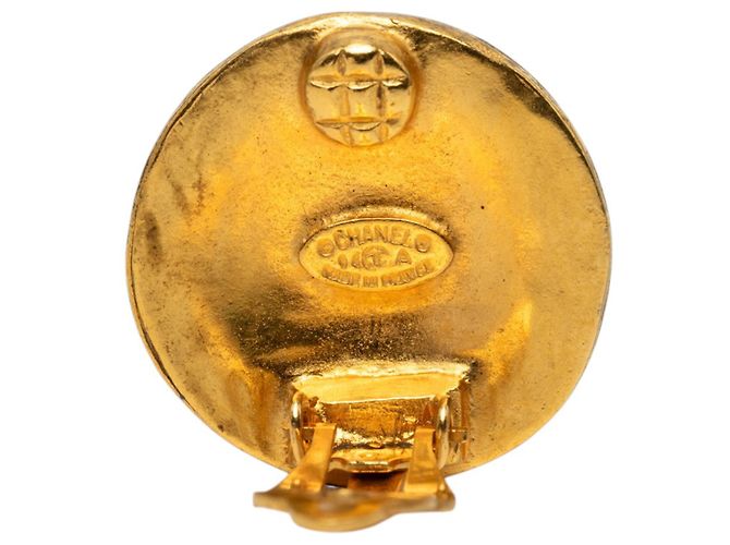 Orecchini a clip rotondi Arabesque Chanel Gold CC placcati in oro D'oro - vista 3