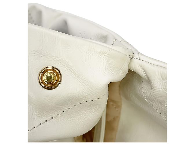 Borsa Chanel 22 Small in vitello lucido matelassé bianca Bianco Bianco sporco - vista 13