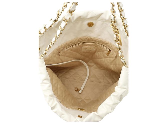 Borsa Chanel 22 Small in vitello lucido matelassé bianca Bianco Bianco sporco - vista 4