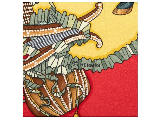 Foulard di seta Hermès Yellow Les Fetes du Roi Soleil 90 - vista 4