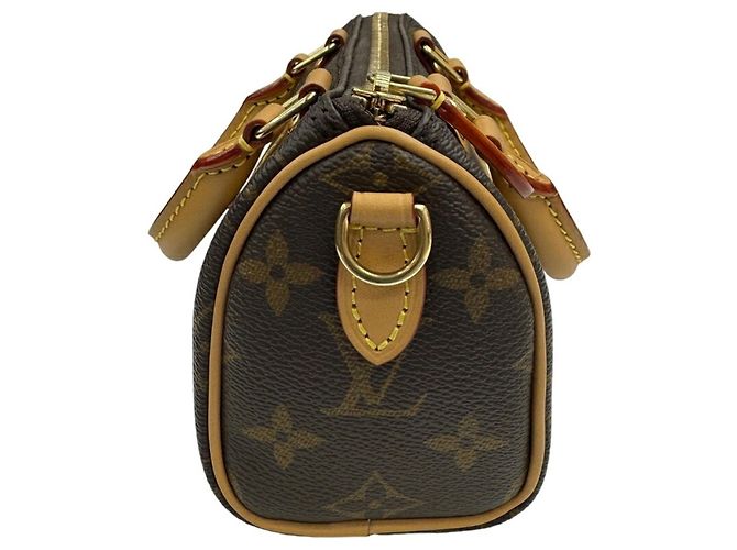 Bolsa de Ombro Louis Vuitton Monogram Nano Speedy Marrom Monograma - vista 3