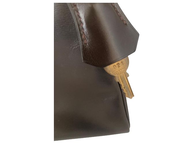Hermès Hermes Kelly 32 Brown Box (Chocolat) Calf Gold Hardware (GHW) Marrone - vista 14